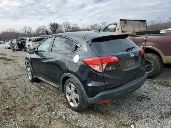 3CZRU5H58GM707017 2016 HONDA HR-V - Image 2