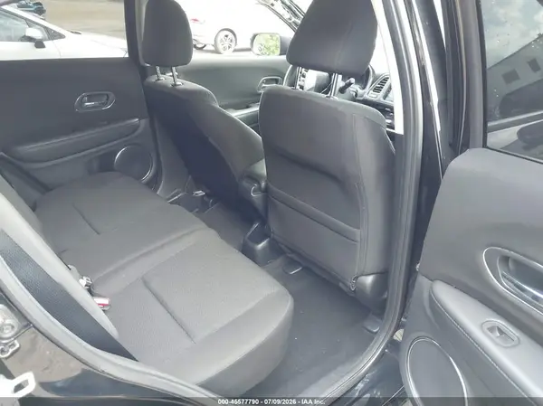 3CZRU5H58GM711570 2016 HONDA HR-V - Image 8