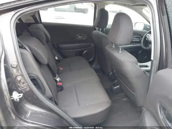 3CZRU5H58GM712539 2016 HONDA HR-V - Image 8