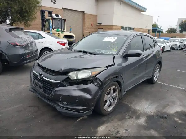 3CZRU5H58GM715621 2016 HONDA HR-V - Image 2