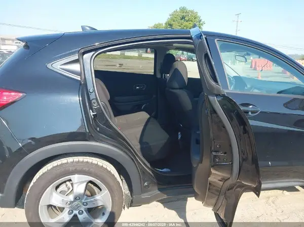 3CZRU5H58GM722343 2016 HONDA HR-V - Image 8
