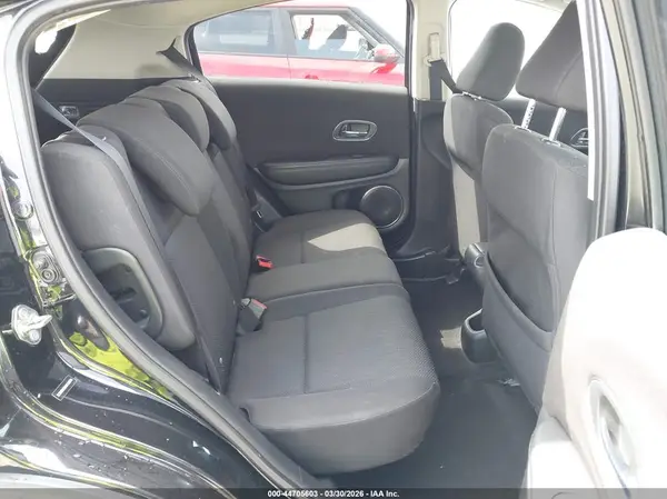 3CZRU5H58GM729678 2016 HONDA HR-V - Image 8