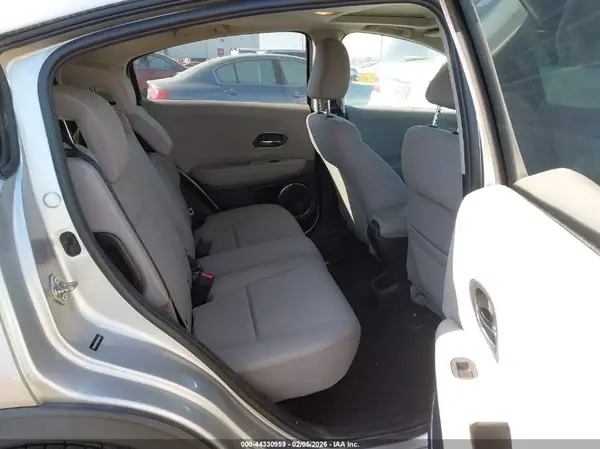 3CZRU5H58GM729891 2016 HONDA HR-V - Image 8