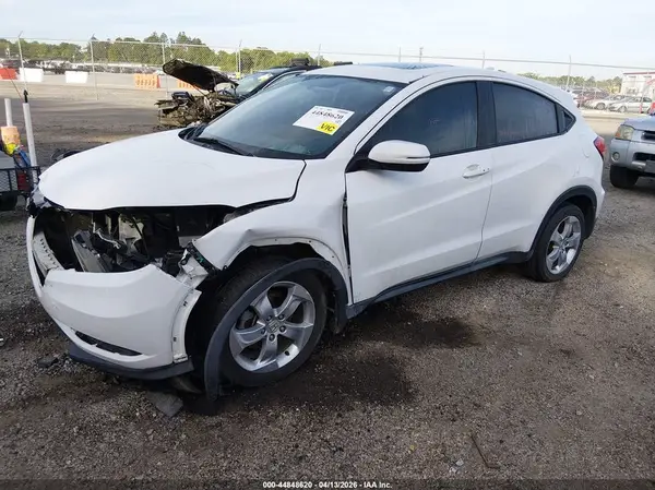 3CZRU5H58GM735688 2016 HONDA HR-V - Image 2
