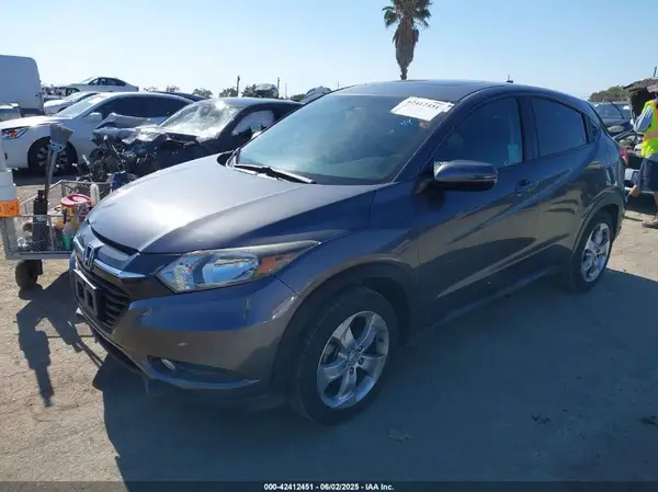 3CZRU5H58GM745508 2016 HONDA HR-V - Image 2