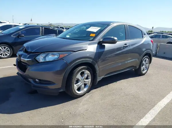 3CZRU5H58GM745539 2016 HONDA HR-V - Image 2