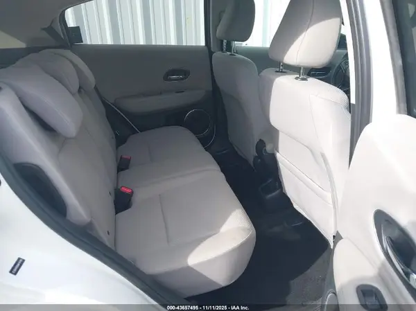 3CZRU5H58GM747453 2016 HONDA HR-V - Image 8