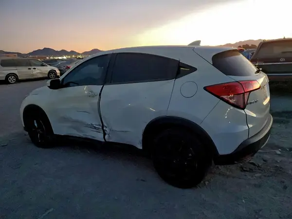 3CZRU5H58GM751034 2016 HONDA HR-V - Image 2