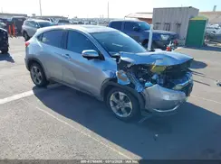 3CZRU5H58HG705588 2017 HONDA HR-V