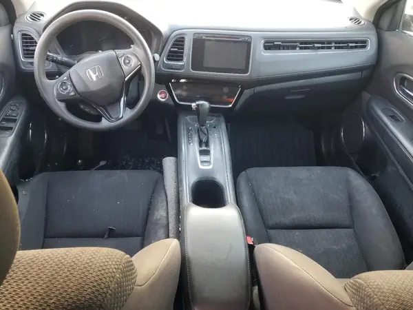 3CZRU5H58HG706160 2017 HONDA HR-V - Image 8