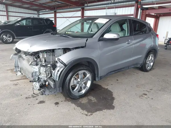 3CZRU5H58HG706272 2017 HONDA HR-V - Image 2