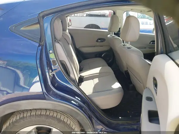 3CZRU5H58HG706711 2017 HONDA HR-V - Image 8