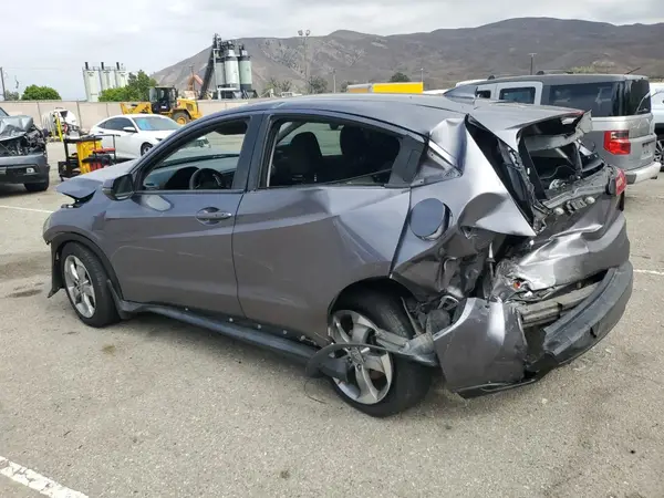 3CZRU5H58HG710158 2017 HONDA HR-V - Image 2