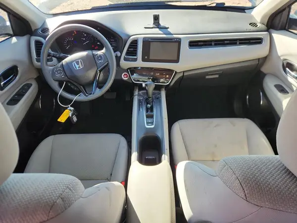 3CZRU5H58HM701378 2017 HONDA HR-V - Image 8