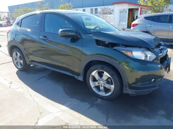 3CZRU5H58HM709626 2017 HONDA HR-V - Image 1