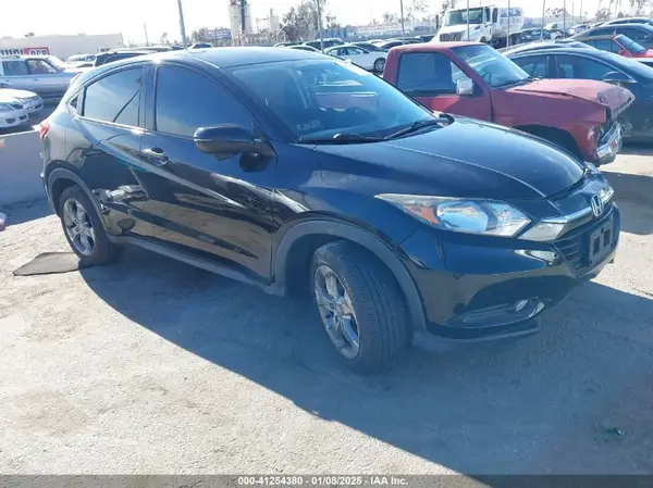 3CZRU5H58HM714485 2017 HONDA HR-V - Image 1
