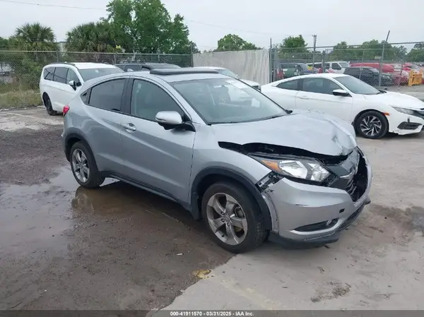 3CZRU5H58HM724188 2017 HONDA HR-V - Image 1
