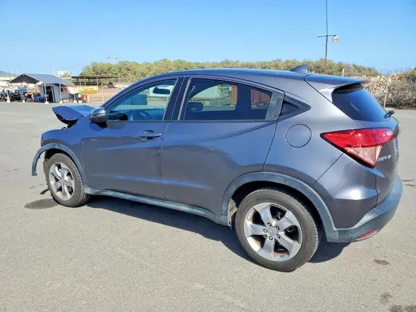 3CZRU5H58HM725115 2017 HONDA HR-V - Image 2