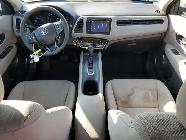 3CZRU5H58HM726779 2017 HONDA HR-V - Image 8