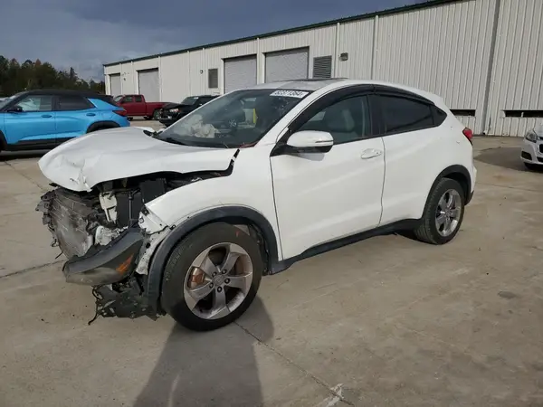 3CZRU5H58HM727057 2017 HONDA HR-V - Image 1