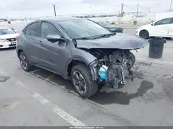 3CZRU5H58JG704964 2018 HONDA HR-V