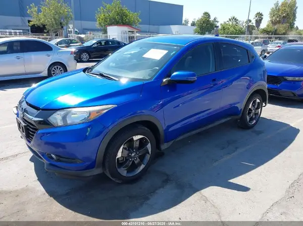 3CZRU5H58JM700009 2018 HONDA HR-V - Image 2