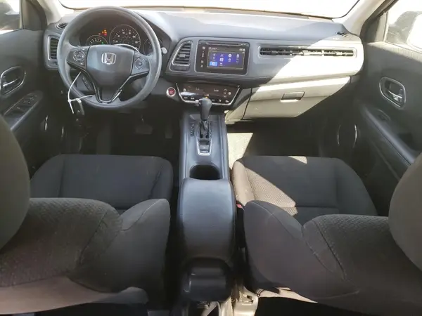 3CZRU5H58JM710166 2018 HONDA HR-V - Image 8