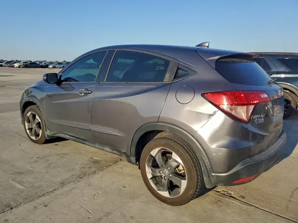 3CZRU5H58JM714170 2018 HONDA HR-V - Image 2