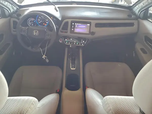 3CZRU5H58JM715917 2018 HONDA HR-V - Image 8