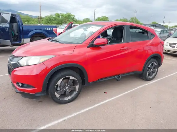 3CZRU5H58JM716212 2018 HONDA HR-V - Image 2