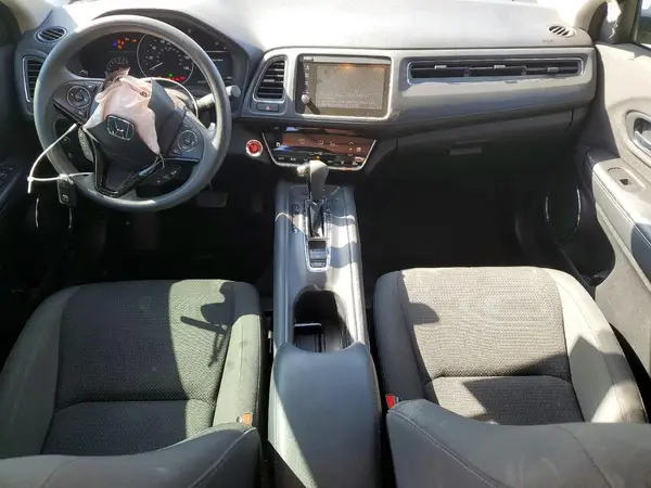 3CZRU5H58KM714560 2019 HONDA HR-V - Image 8