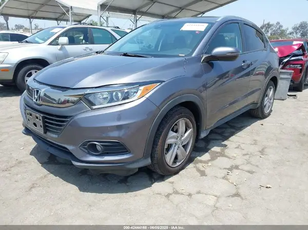 3CZRU5H58KM715210 2019 HONDA HR-V - Image 2