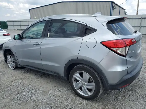 3CZRU5H58KM715319 2019 HONDA HR-V - Image 2