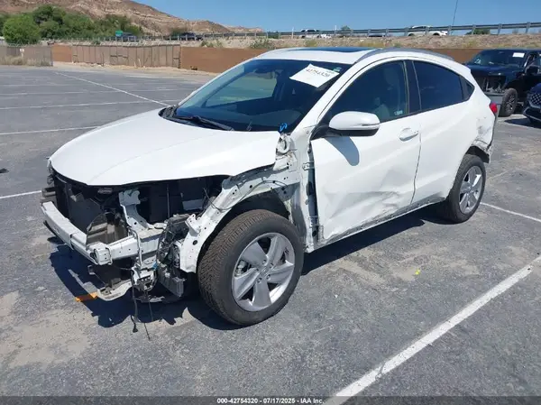 3CZRU5H58KM717409 2019 HONDA HR-V - Image 2