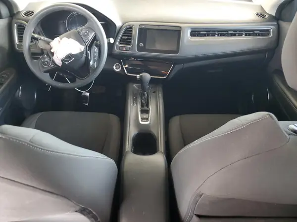 3CZRU5H58KM718219 2019 HONDA HR-V - Image 8