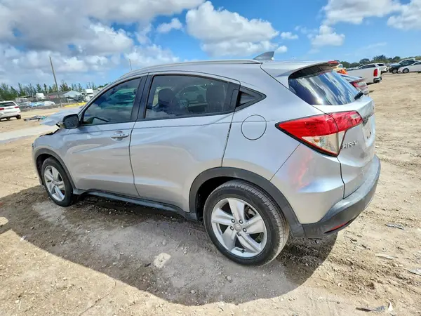 3CZRU5H58KM720682 2019 HONDA HR-V - Image 2