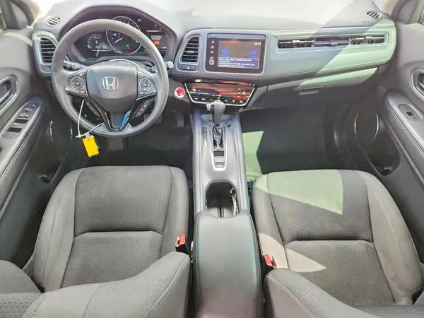 3CZRU5H58KM720682 2019 HONDA HR-V - Image 8