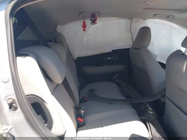 3CZRU5H58KM728393 2019 HONDA HR-V - Image 8