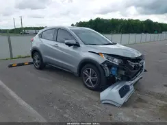 3CZRU5H58MM733614 2021 HONDA HR-V