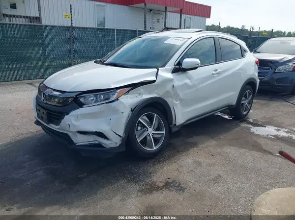 3CZRU5H58NM706821 2022 HONDA HR-V - Image 2