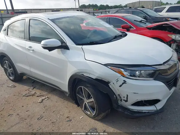 3CZRU5H58NM706835 2022 HONDA HR-V - Image 1