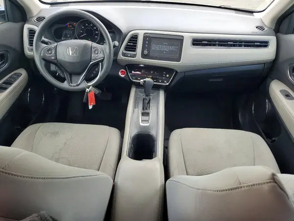 3CZRU5H58NM709914 2022 HONDA HR-V - Image 8