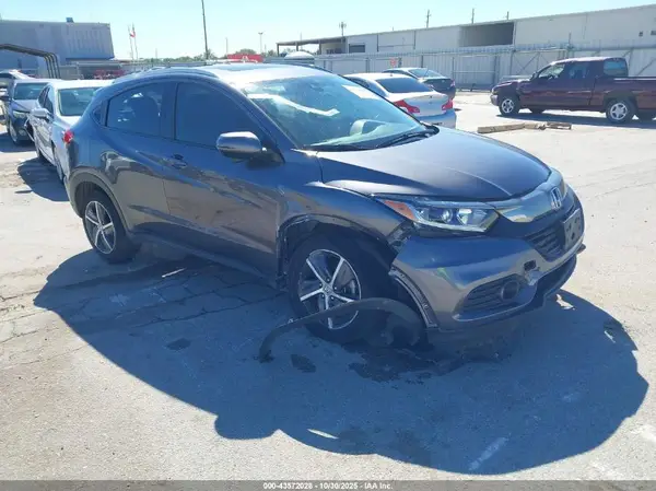 3CZRU5H58NM715177 2022 HONDA HR-V - Image 1