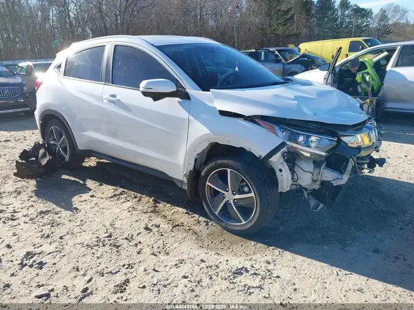 3CZRU5H58NM726051 2022 HONDA HR-V - Image 1