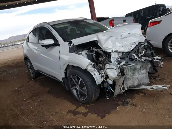 3CZRU5H58NM741374 2022 HONDA HR-V - Image 1