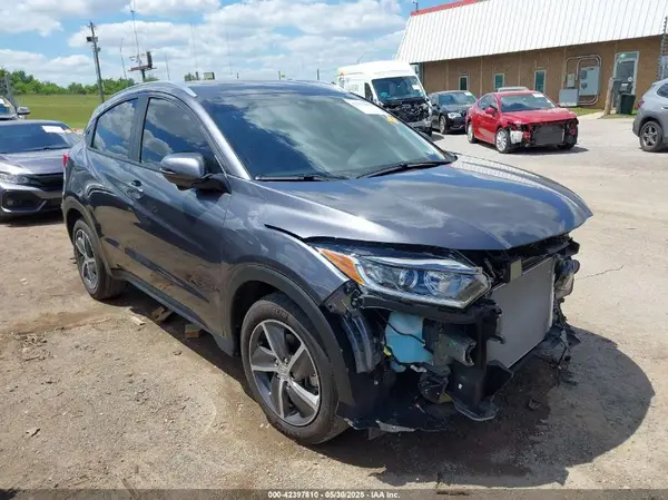 3CZRU5H58NM743268 2022 HONDA HR-V - Image 1