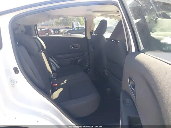 3CZRU5H58NM745599 2022 HONDA HR-V - Image 8