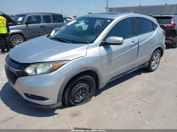 3CZRU5H59GM705213 2016 HONDA HR-V - Image 2