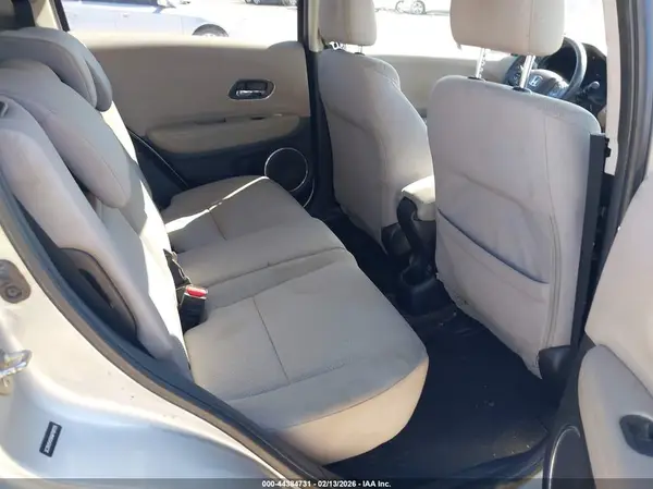 3CZRU5H59GM706555 2016 HONDA HR-V - Image 8