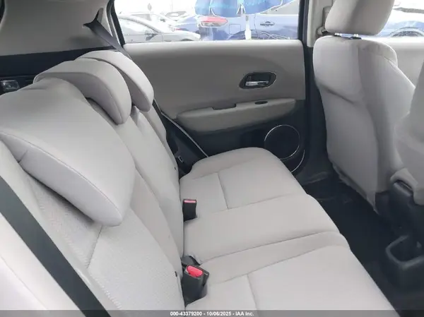 3CZRU5H59GM706832 2016 HONDA HR-V - Image 8